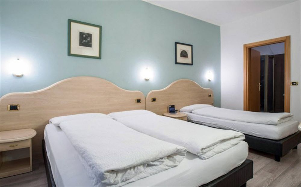 Hotel Rudy Riva del Garda Eksteriør billede
